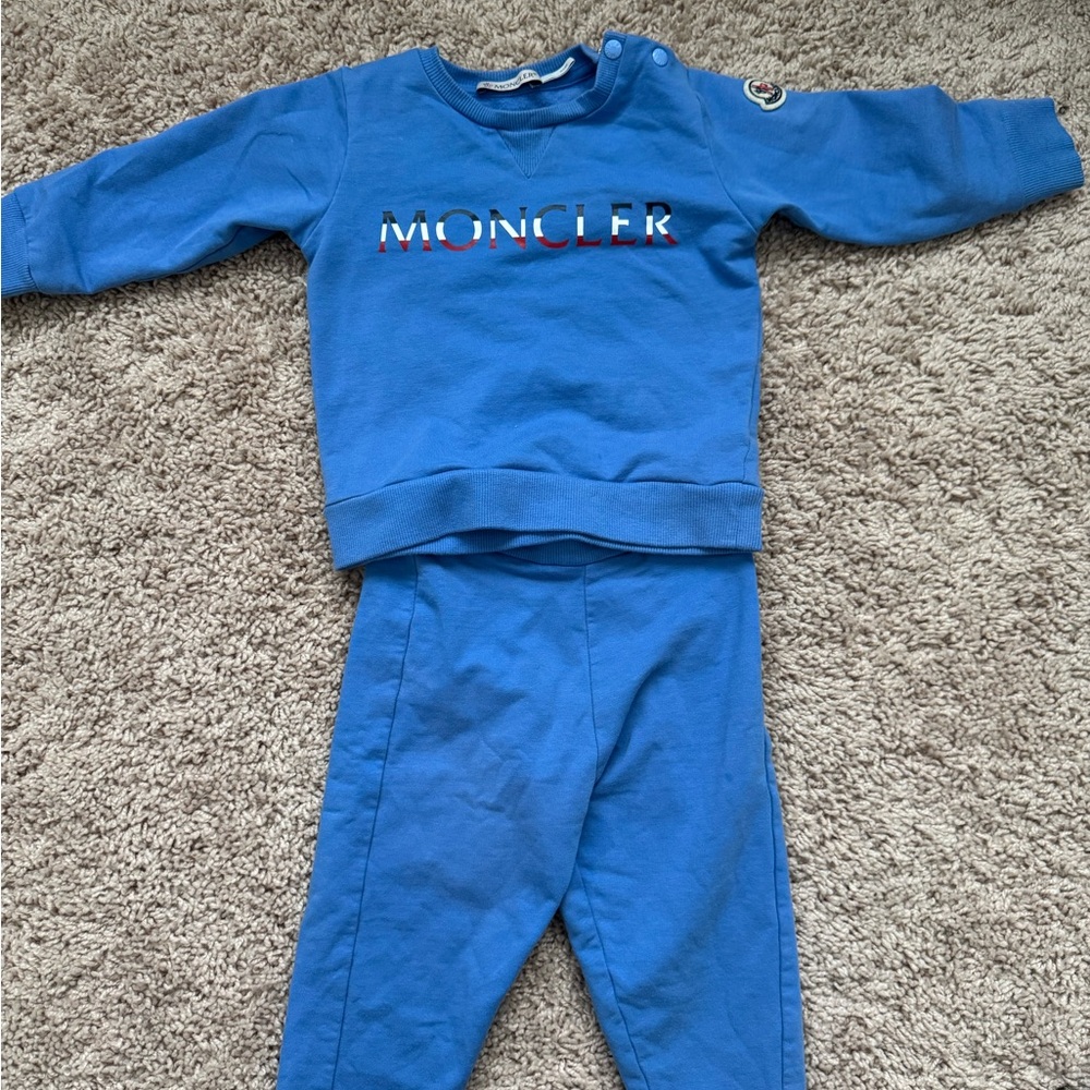 Moncler toddler 2 piece set. Sz 12/18m